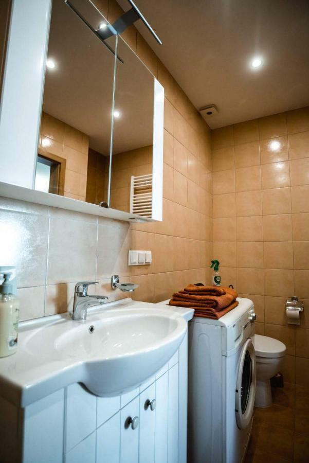 New Apartament Very Close To The City Centre วิลนีอุส ภายนอก รูปภาพ